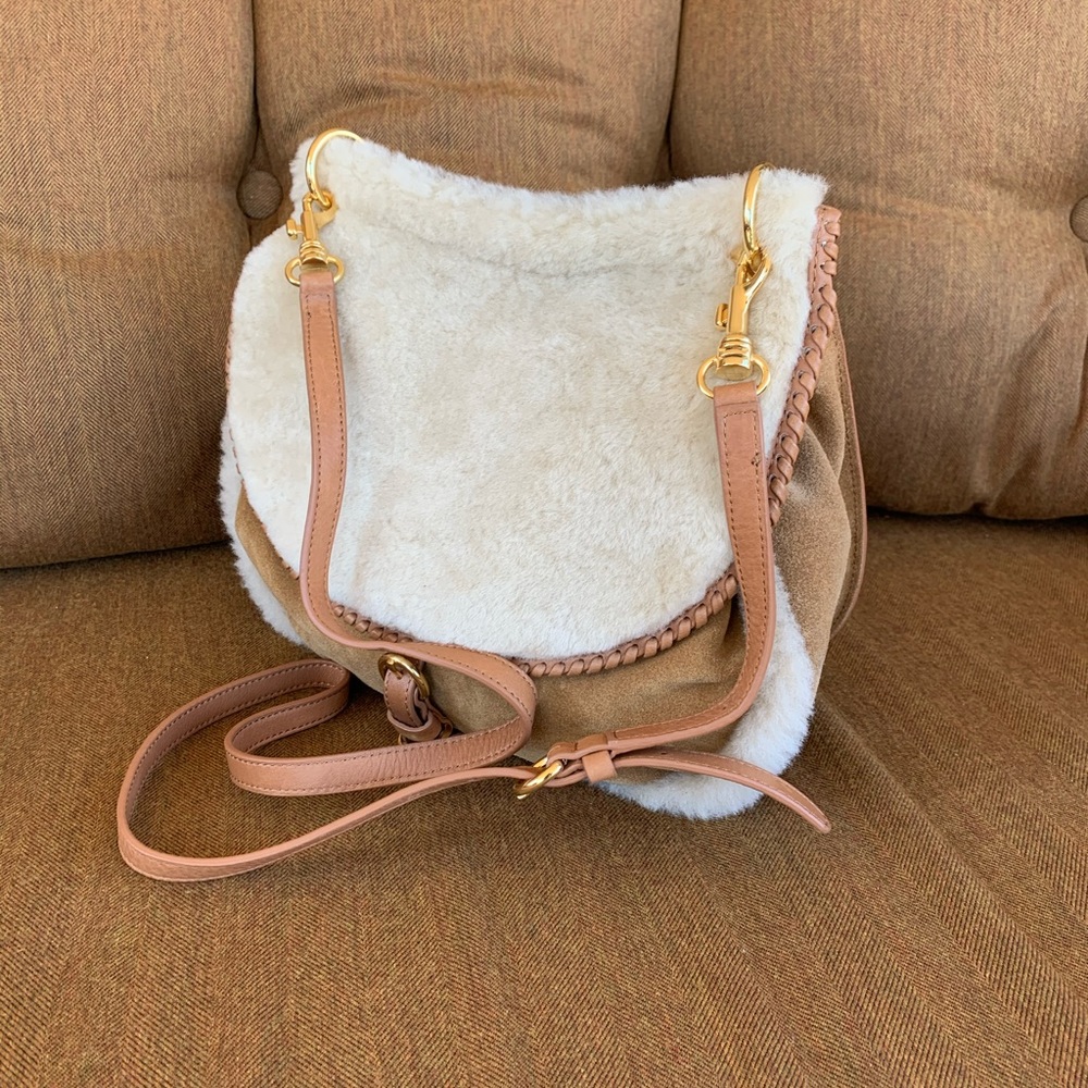 Authentic UGG Shoulder Bag - NWT - RARE - Picture 2 of 16